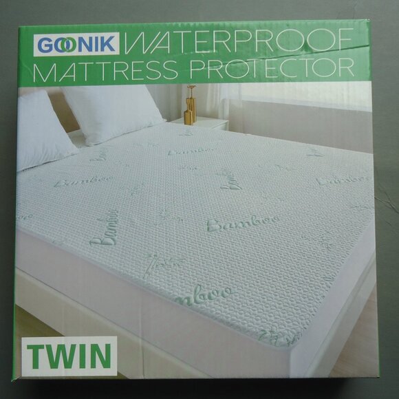 NWOT. GOONIK twin bamboo waterproof mattress protector. - Picture 1 of 13